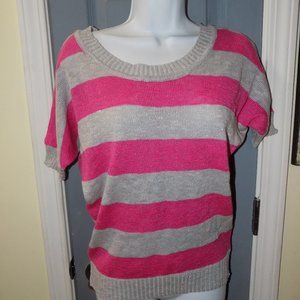 LEI Gray/Rose Pink SS Sweater Size M Women's NWOT